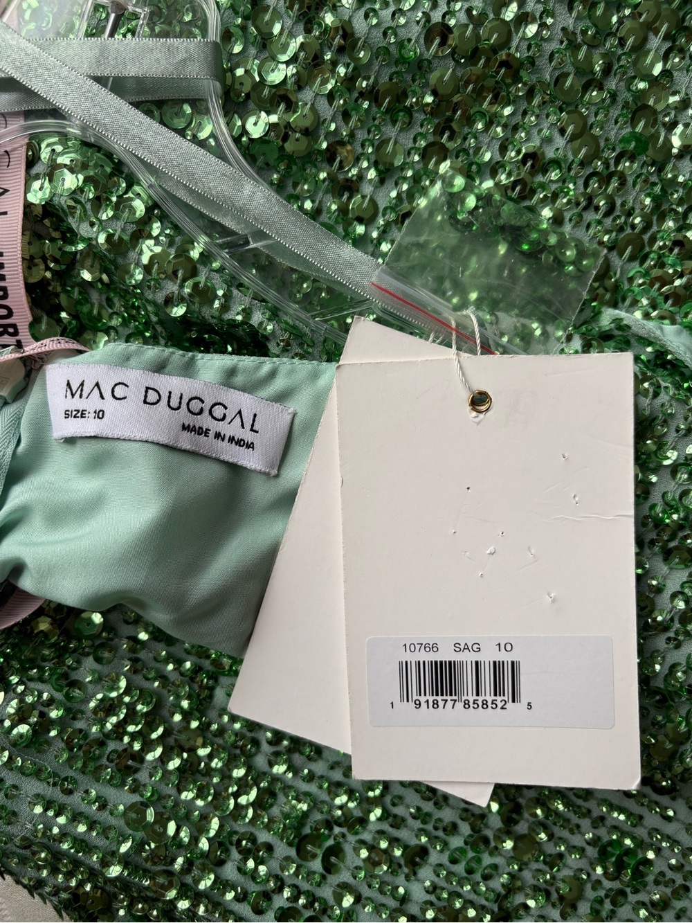 Mac Duggal Sequined Wrap Over Cocktail Dress in Sage Green size 4, 10 #10766 - Picture 9 of 12